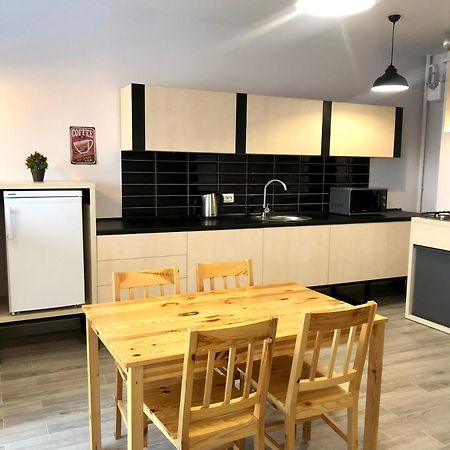 Osapart Cozy Apartment In A Complex Semycvit Leopoli Esterno foto