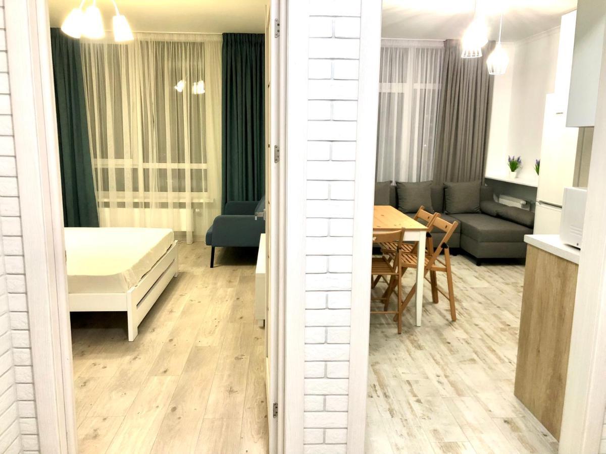 Osapart Cozy Apartment In A Complex Semycvit Leopoli Esterno foto