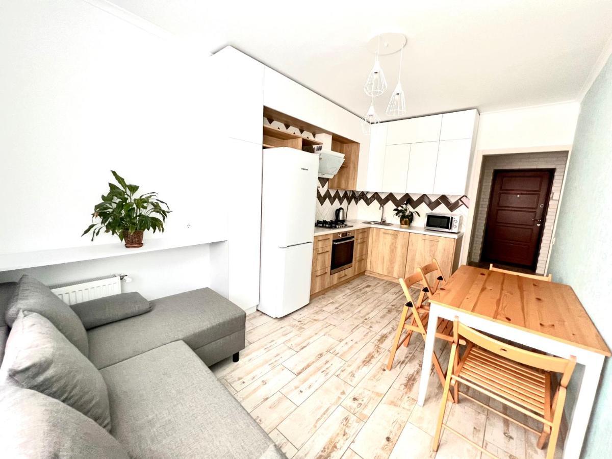 Osapart Cozy Apartment In A Complex Semycvit Leopoli Esterno foto