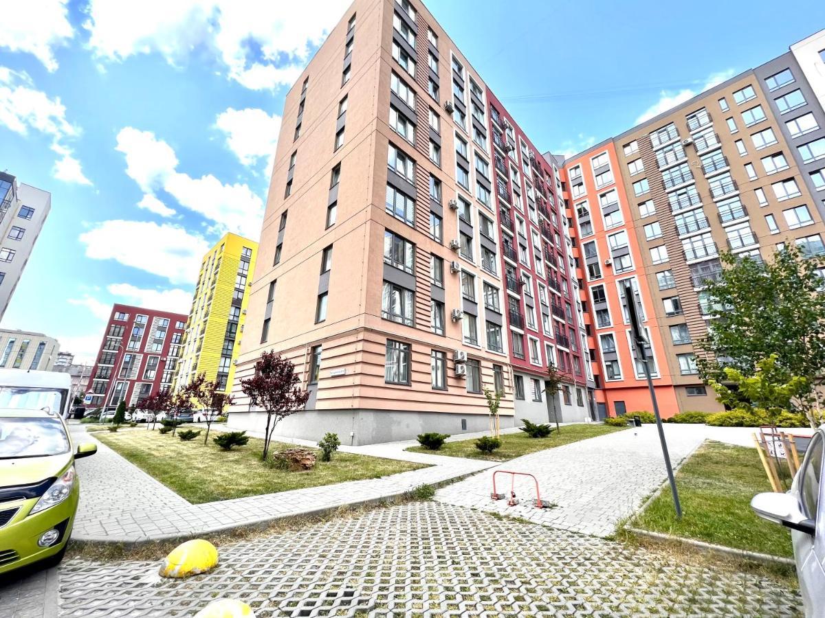 Osapart Cozy Apartment In A Complex Semycvit Leopoli Esterno foto