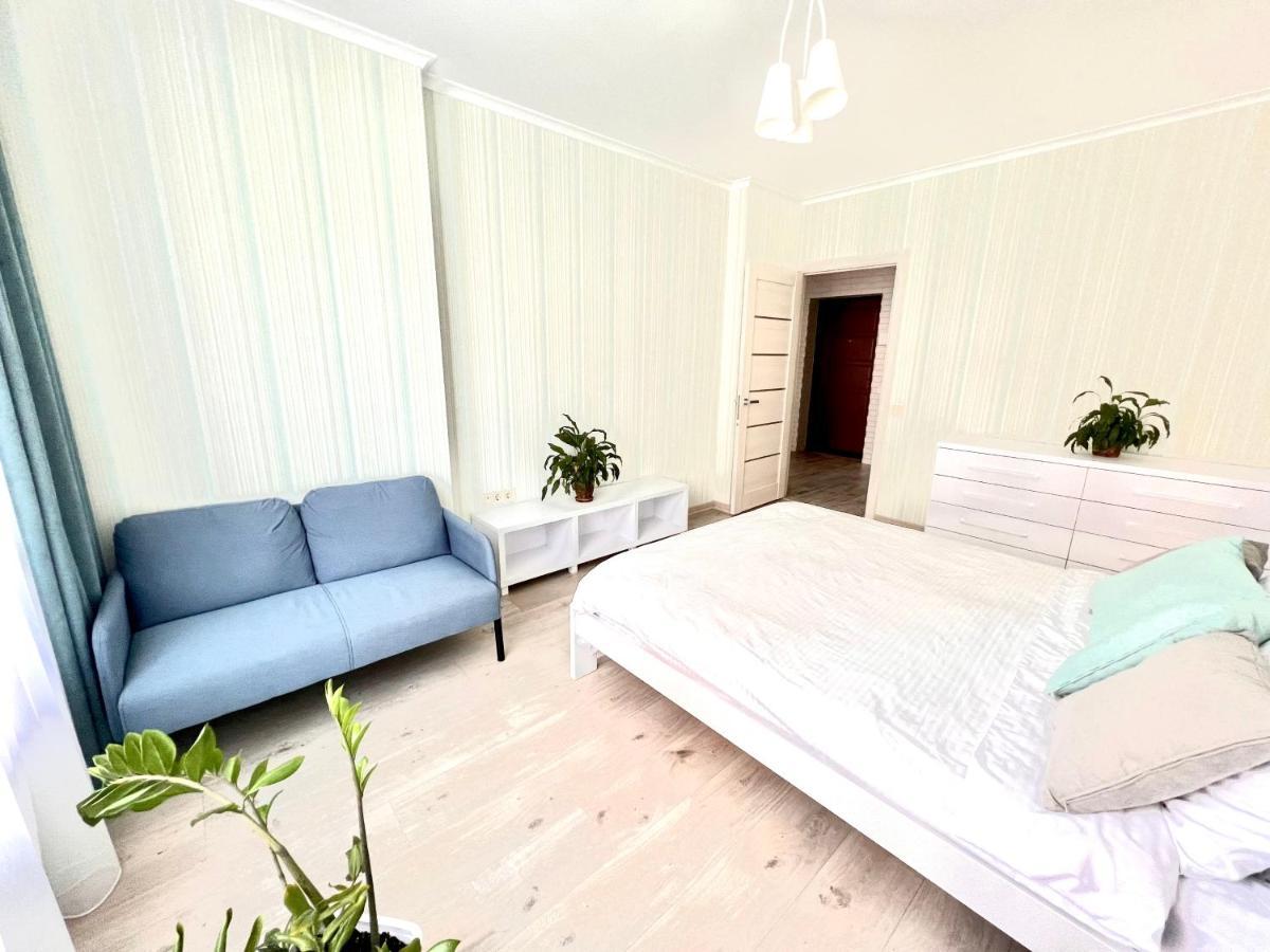 Osapart Cozy Apartment In A Complex Semycvit Leopoli Esterno foto