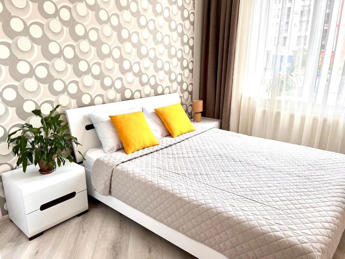 Osapart Cozy Apartment In A Complex Semycvit Leopoli Esterno foto