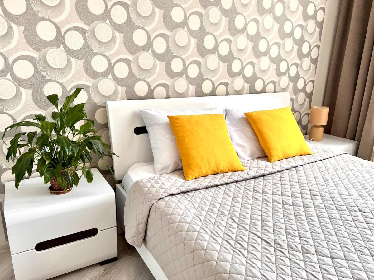 Osapart Cozy Apartment In A Complex Semycvit Leopoli Esterno foto