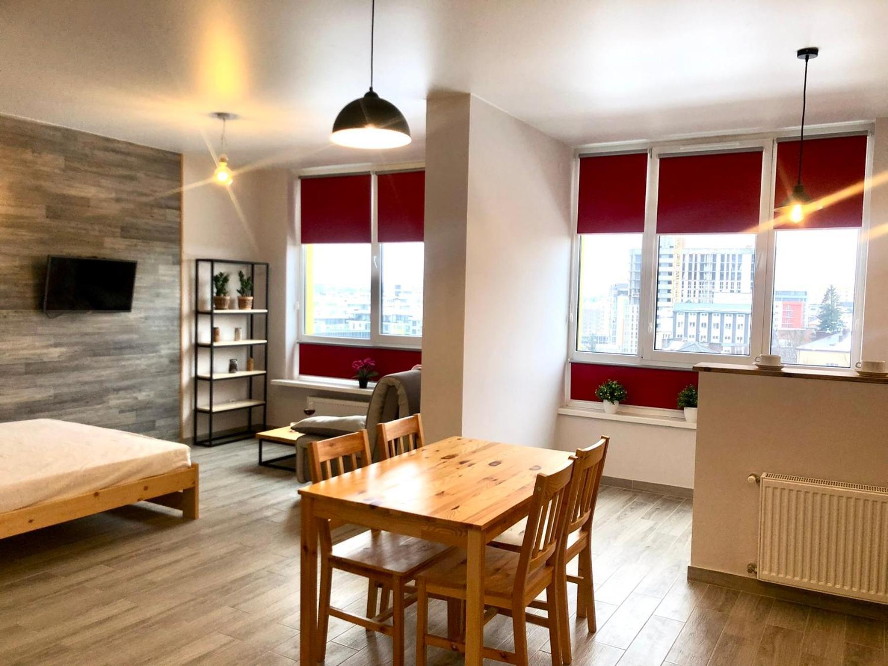 Osapart Cozy Apartment In A Complex Semycvit Leopoli Esterno foto